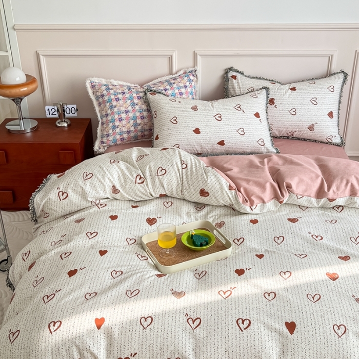 91家纺网 家纺一手货源 找家纺 昔可2022新款流苏小香风系列四件套  香香爱心