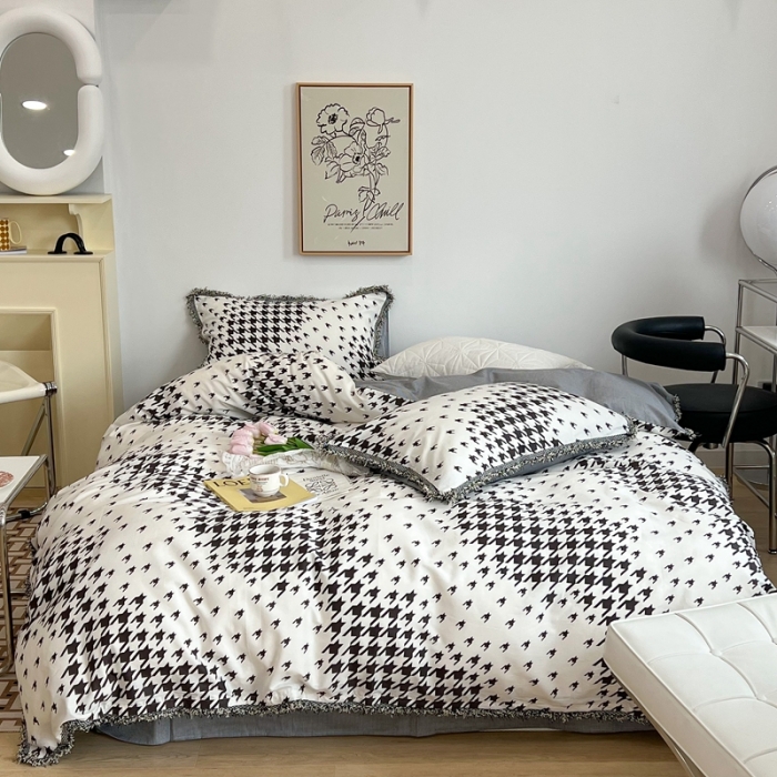 91家纺网 家纺一手货源 找家纺 昔可2022新款流苏小香风系列四件套 迷幻千鸟格 黑