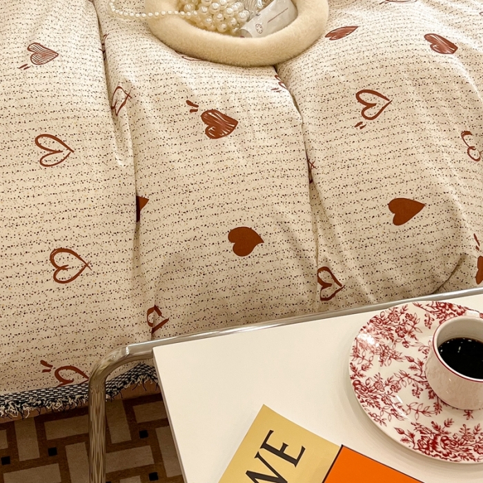 91家纺网 家纺一手货源 找家纺 昔可2022新款流苏小香风系列四件套 香香爱心