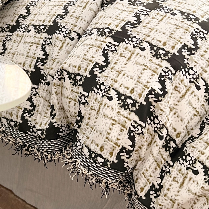 91家纺网 家纺一手货源 找家纺 昔可2022新款流苏小香风系列四件套 香香白格 流苏