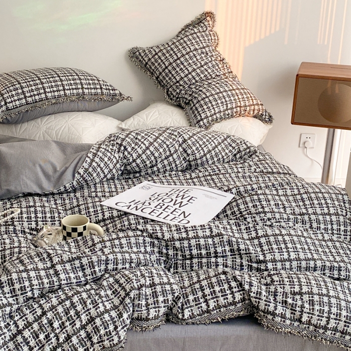 91家纺网 家纺一手货源 找家纺 昔可2022新款流苏小香风系列四件套 香香黑 流苏