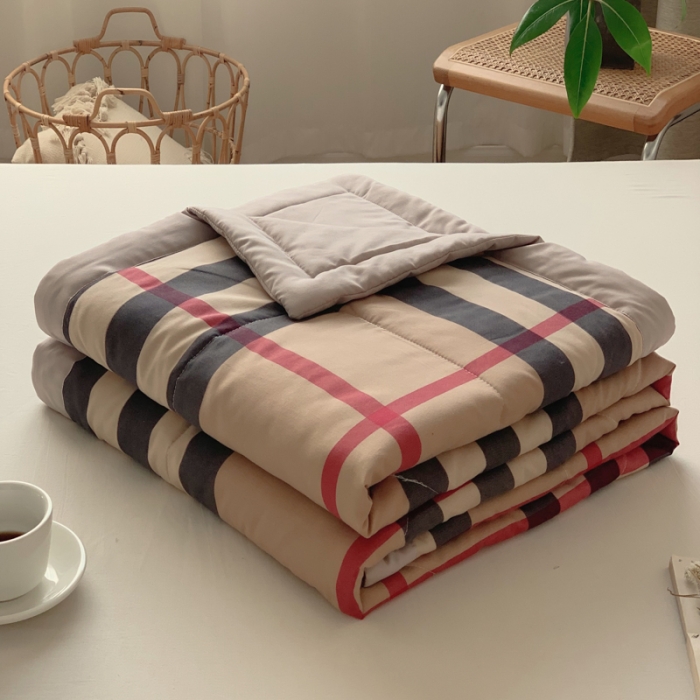 91家纺网 家纺一手货源 找家纺 （总）慕尚家纺 2025新款日式简约无印风夏被夏凉被风格一