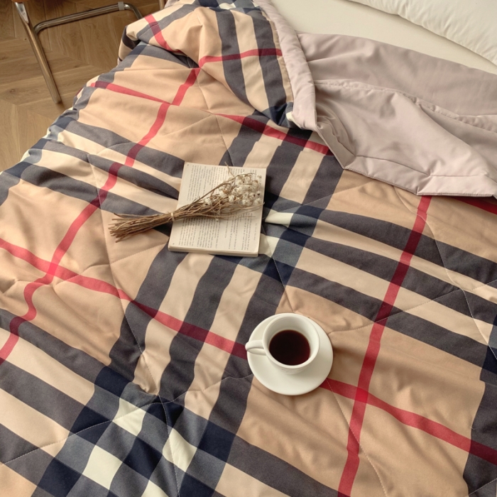 91家纺网 家纺一手货源 找家纺 慕尚家纺 2025新款日式简约无印风夏被夏凉被风格一 宝格大格