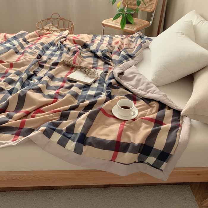 91家纺网 家纺一手货源 找家纺 慕尚家纺 2025新款日式简约无印风夏被夏凉被风格一 宝格大格