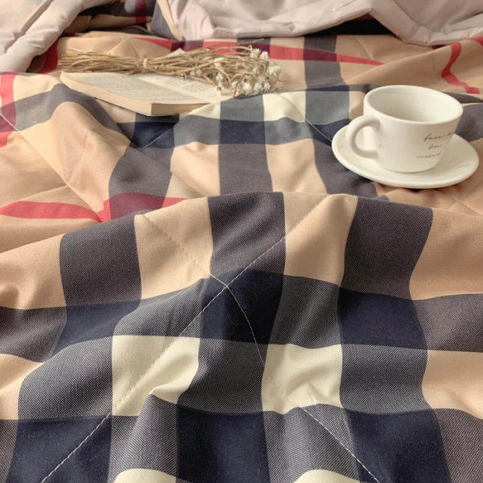 91家纺网 家纺一手货源 找家纺 慕尚家纺 2025新款日式简约无印风夏被夏凉被风格一 宝格大格