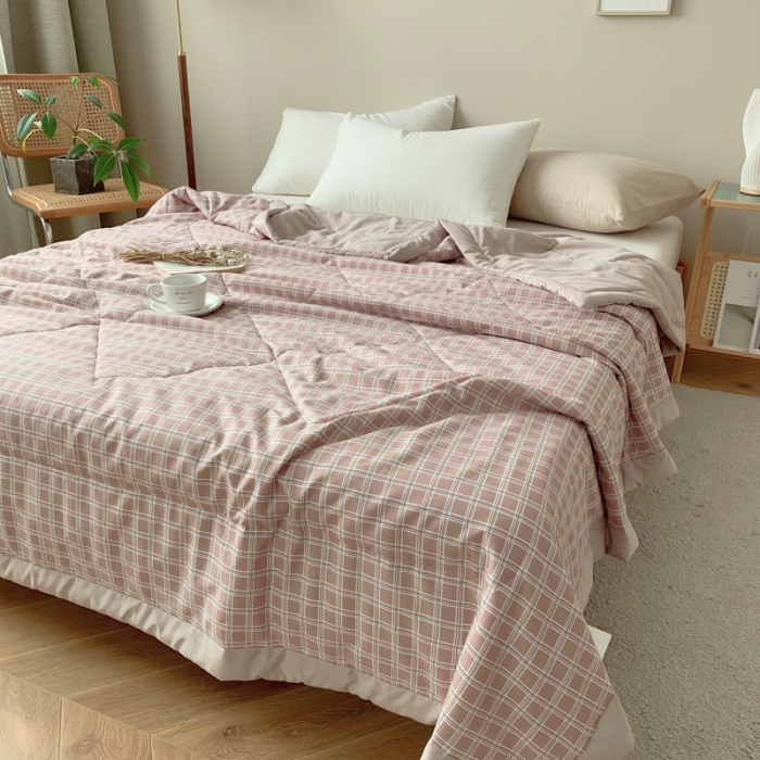 91家纺网 家纺一手货源 找家纺 慕尚家纺 2025新款日式简约无印风夏被夏凉被风格一 豆沙大格