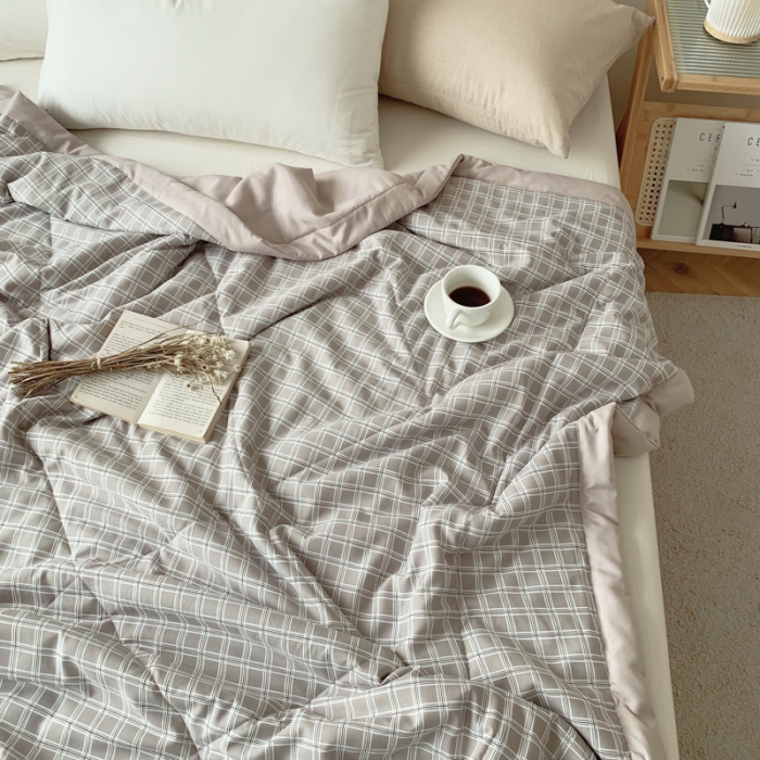 91家纺网 家纺一手货源 找家纺 慕尚家纺 2025新款日式简约无印风夏被夏凉被风格一 咖色大格