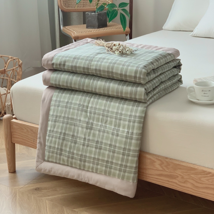 91家纺网 家纺一手货源 找家纺 慕尚家纺 2025新款日式简约无印风夏被夏凉被风格一 浅绿大格