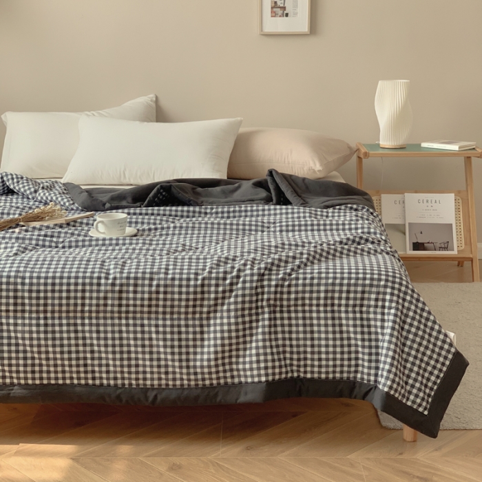 91家纺网 家纺一手货源 找家纺 慕尚家纺 2025新款日式简约无印风夏被夏凉被风格一 小黑格