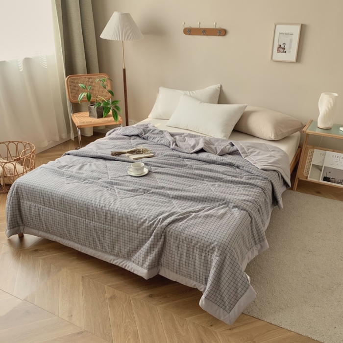 91家纺网 家纺一手货源 找家纺 慕尚家纺 2025新款日式简约无印风夏被夏凉被风格一 小灰格