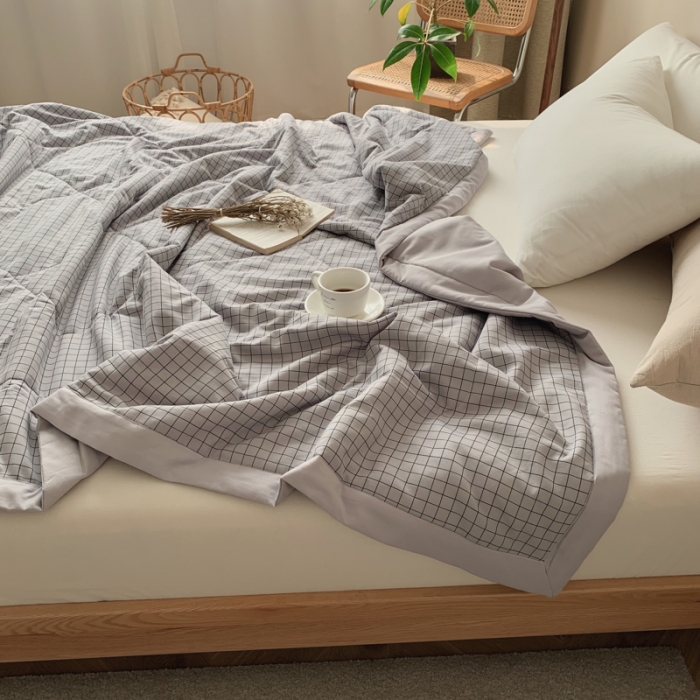 91家纺网 家纺一手货源 找家纺 慕尚家纺 2025新款日式简约无印风夏被夏凉被风格一 小灰格