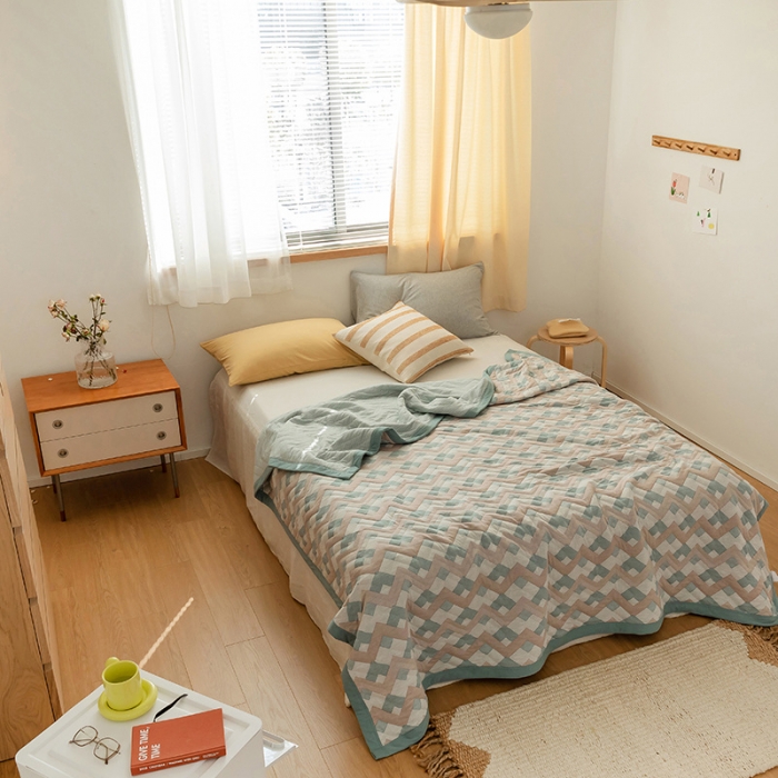 91家纺网 家纺一手货源 找家纺 吾秀家居 2022新款高端全棉针织提花毯波兰绿