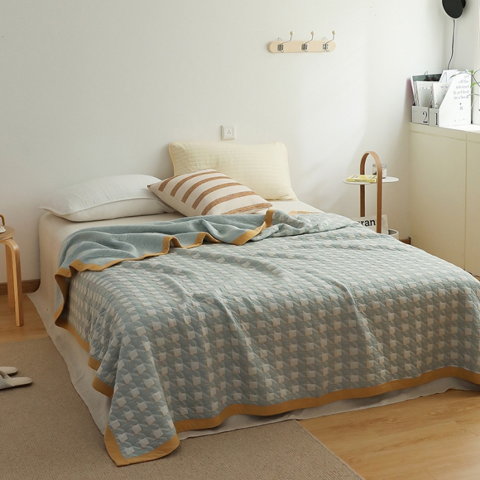 91家纺网 家纺一手货源 找家纺 吾秀家居 2022新款高端全棉针织提花毯 方块千鸟格绿