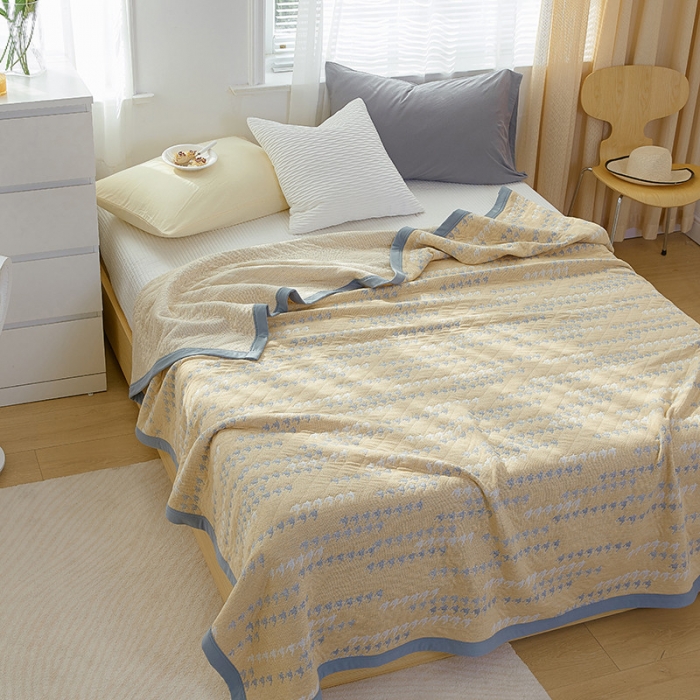 91家纺网 家纺一手货源 找家纺 吾秀家居 2022新款高端全棉针织提花毯一字千鸟格黄