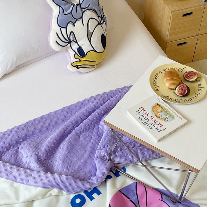 91家纺网 家纺一手货源 找家纺 星期八 2022新款迪士尼正版豆豆夏被 黛西