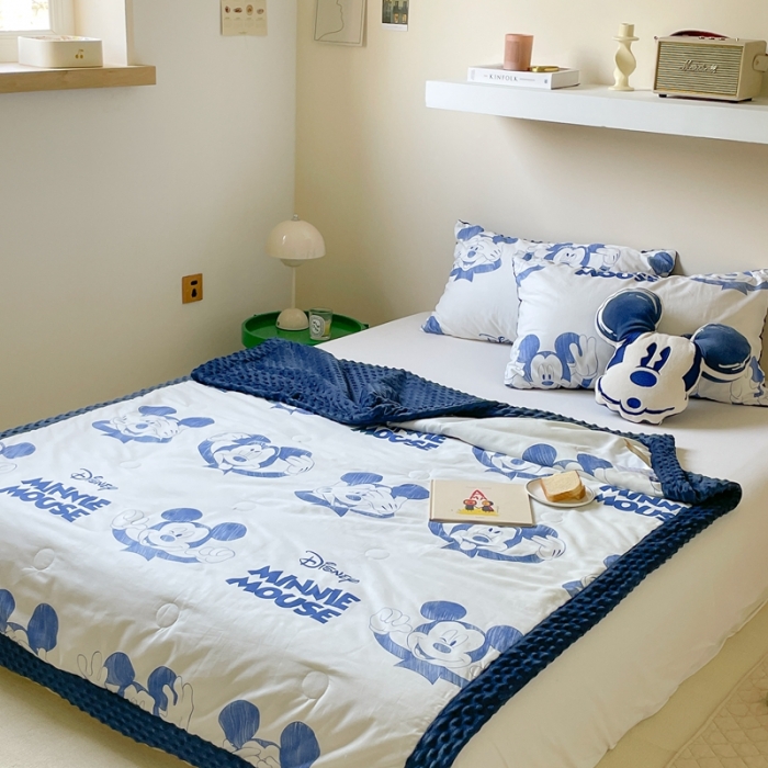 91家纺网 家纺一手货源 找家纺 星期八 2022新款迪士尼正版豆豆夏被 蓝奇