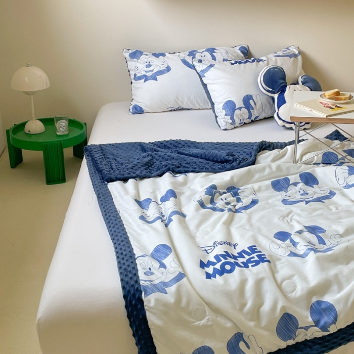 91家纺网 家纺一手货源 找家纺 星期八 2022新款迪士尼正版豆豆夏被 蓝奇