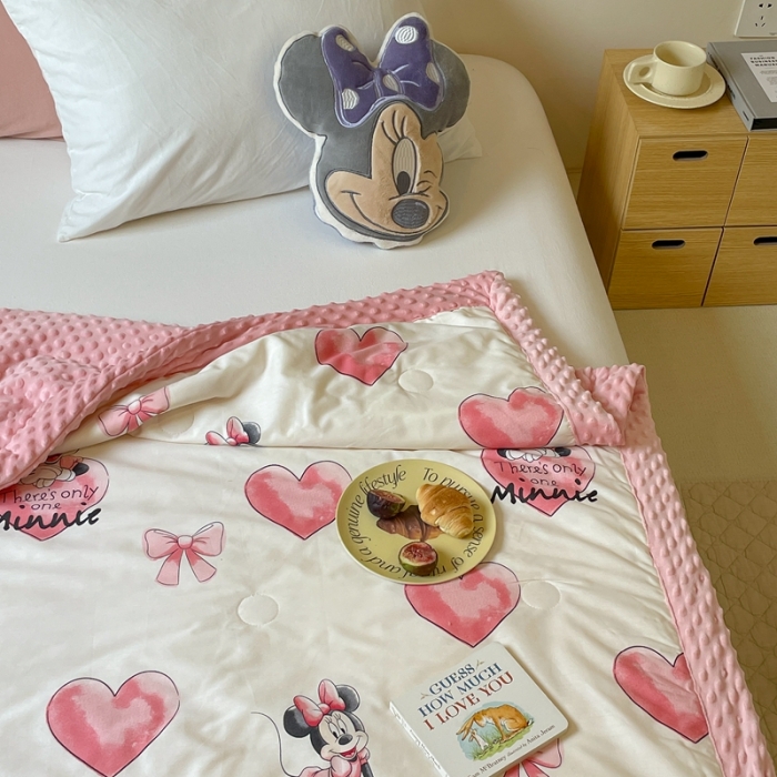 91家纺网 家纺一手货源 找家纺 星期八 2022新款迪士尼正版豆豆夏被 米妮宝宝
