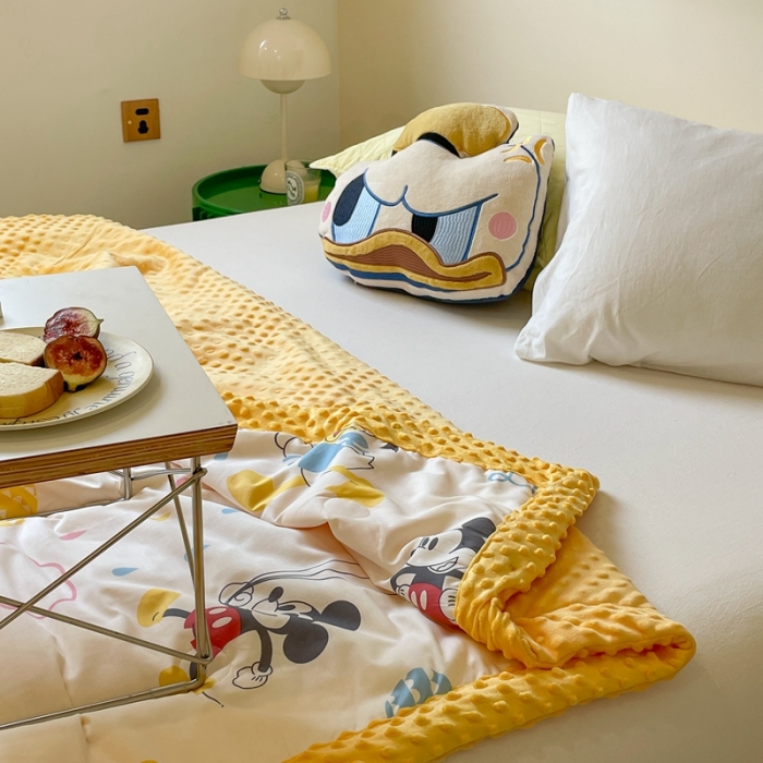 91家纺网 家纺一手货源 找家纺 星期八 2022新款迪士尼正版豆豆夏被 唐纳德