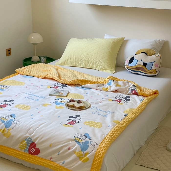 91家纺网 家纺一手货源 找家纺 星期八 2022新款迪士尼正版豆豆夏被 唐纳德