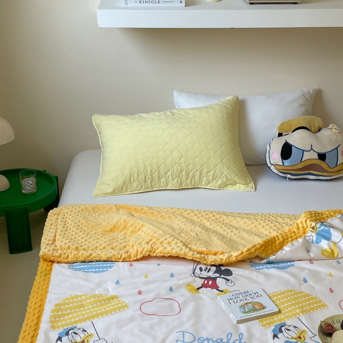 91家纺网 家纺一手货源 找家纺 星期八 2022新款迪士尼正版豆豆夏被 唐纳德