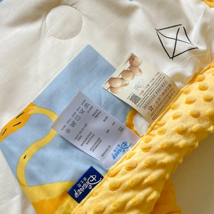 91家纺网 家纺一手货源 找家纺 星期八 2022新款迪士尼正版豆豆夏被 辛巴