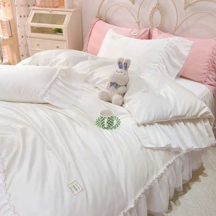 91家纺网 家纺一手货源 找家纺 艾米2025新款水洗真丝双层鱼尾边四件套-梦丽纱系列 白色