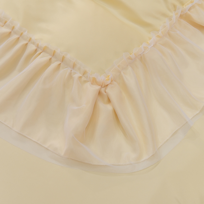 91家纺网 家纺一手货源 找家纺 艾米2025新款水洗真丝双层鱼尾边四件套-梦丽纱系列 鹅黄