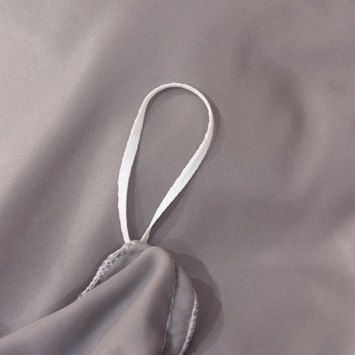 91家纺网 家纺一手货源 找家纺 艾米2022新款水洗真丝双层鱼尾边四件套-梦丽纱系列 灰色