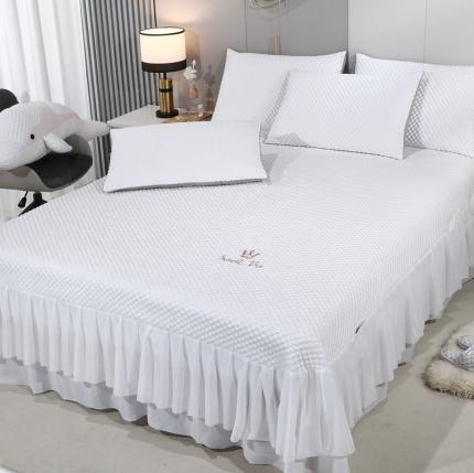 91家纺网 家纺一手货源 找家纺 （总）新月家纺  2022新款冰豆豆蕾丝床裙款凉感席凉席三件套