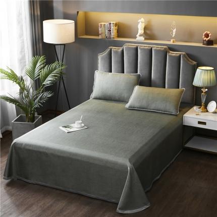 91家纺网 家纺一手货源 找家纺 曼璐床单款冰丝席三件套冰丝席空调软席可水洗夏凉席灰墨绿床单款