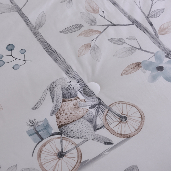 91家纺网 家纺一手货源 找家纺 (总)德芙 2023新款全棉印花被-带你去旅行