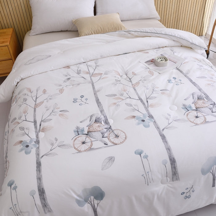 91家纺网 家纺一手货源 找家纺 (总)德芙 2023新款全棉印花被-带你去旅行