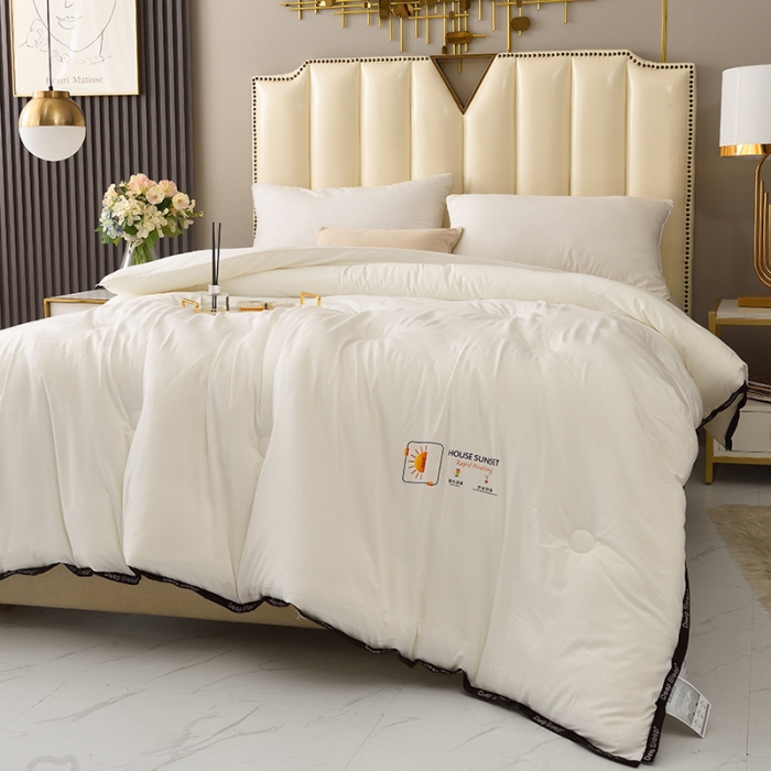 91家纺网 家纺一手货源 找家纺 德芙 2023新款运动风纯色超柔天竺棉被 本白色