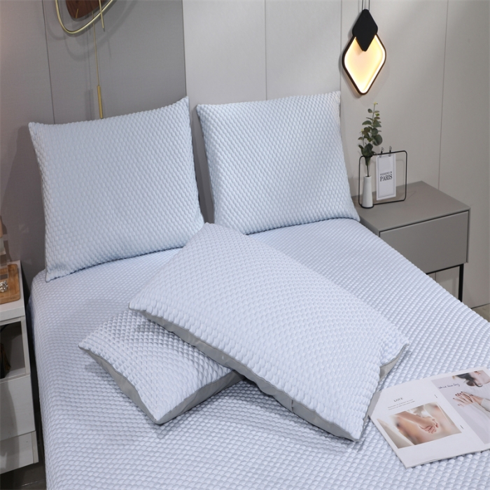 91家纺网 家纺一手货源 找家纺 （总）新月家纺 2022新款冰豆豆蕾丝全包边款凉感席凉席三件套