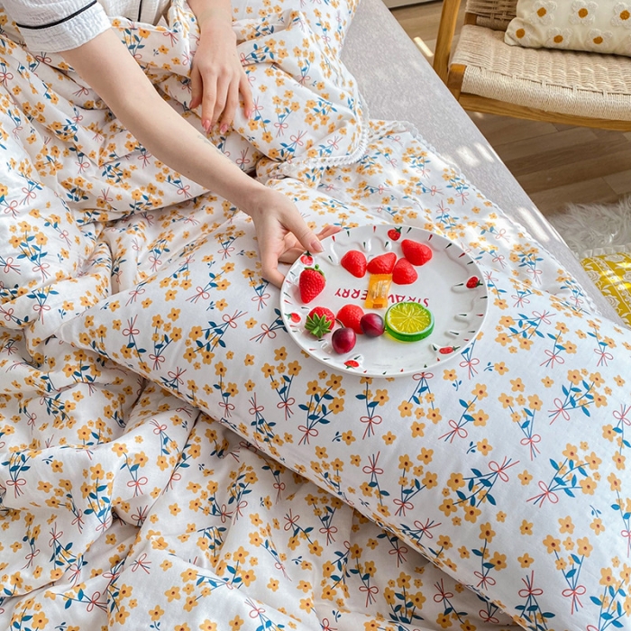 91家纺网 家纺一手货源 找家纺 吾秀家居  2022新款A类全棉有氧双层纱夏被 蝶束花-黄