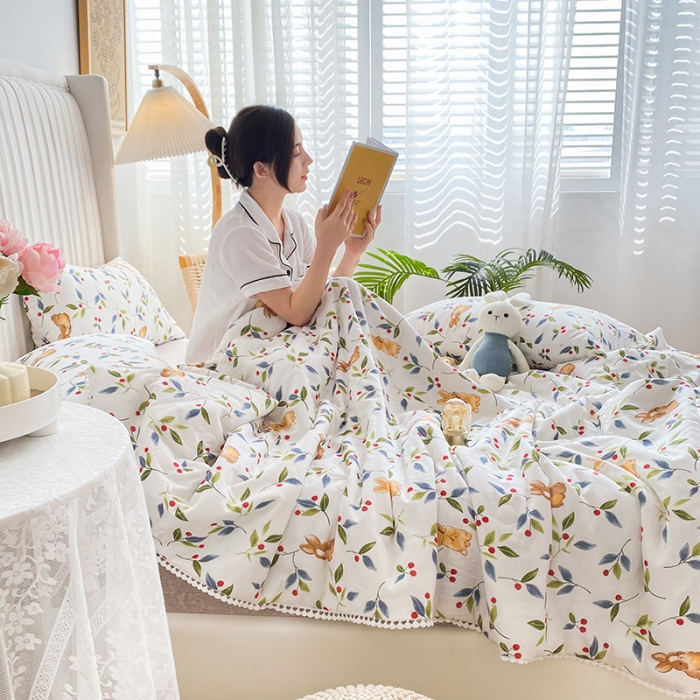 91家纺网 家纺一手货源 找家纺 吾秀家居  2022新款A类全棉有氧双层纱夏被 秋恋