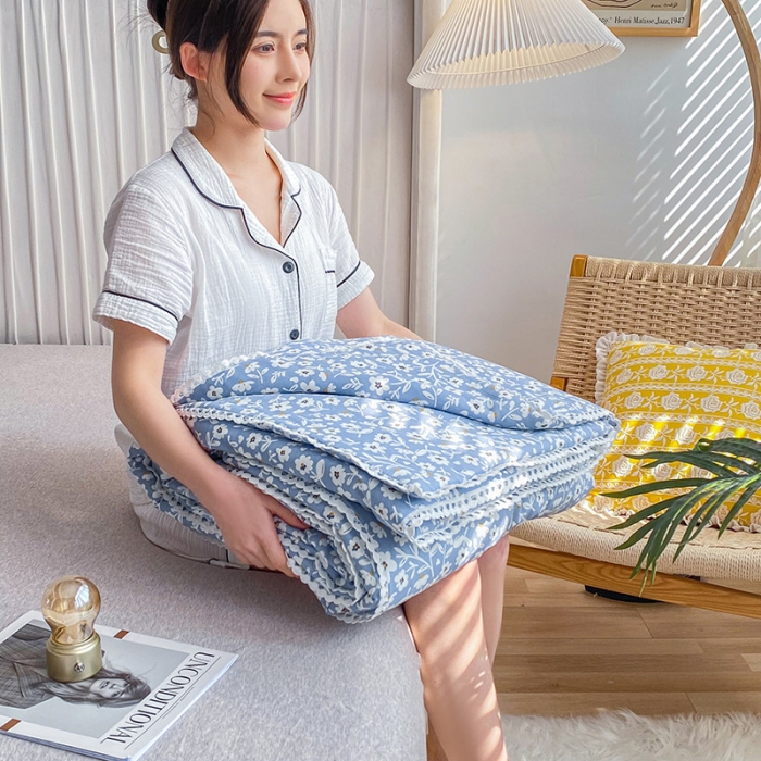 91家纺网 家纺一手货源 找家纺 吾秀家居  2022新款A类全棉有氧双层纱夏被 恬淡-蓝