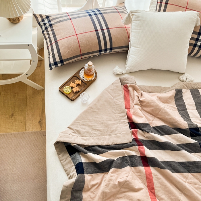 91家纺网 家纺一手货源 找家纺 天瑜 2024新款棉花芯色织水洗棉夏被 宝丽大格