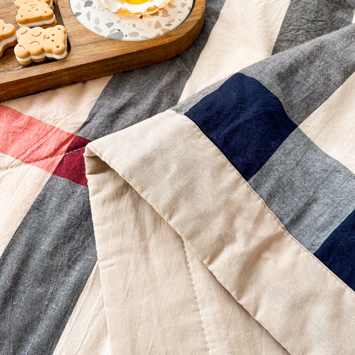 91家纺网 家纺一手货源 找家纺 天瑜 2024新款棉花芯色织水洗棉夏被 宝丽大格