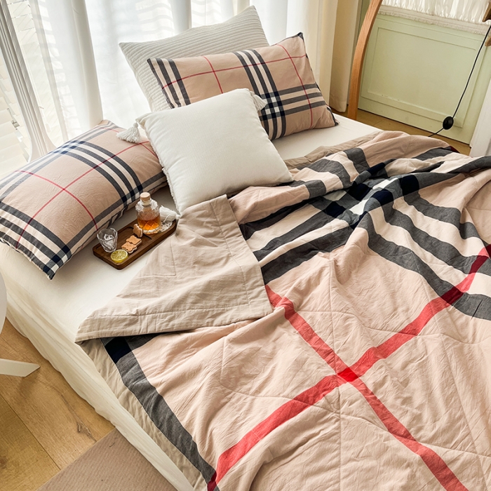 91家纺网 家纺一手货源 找家纺 天瑜 2024新款棉花芯色织水洗棉夏被 宝丽大格