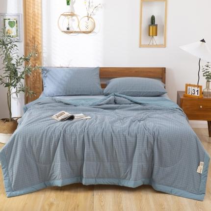 91家纺网 家纺一手货源 找家纺 天瑜 2024新款棉花芯色织水洗棉夏被 雾兰小格