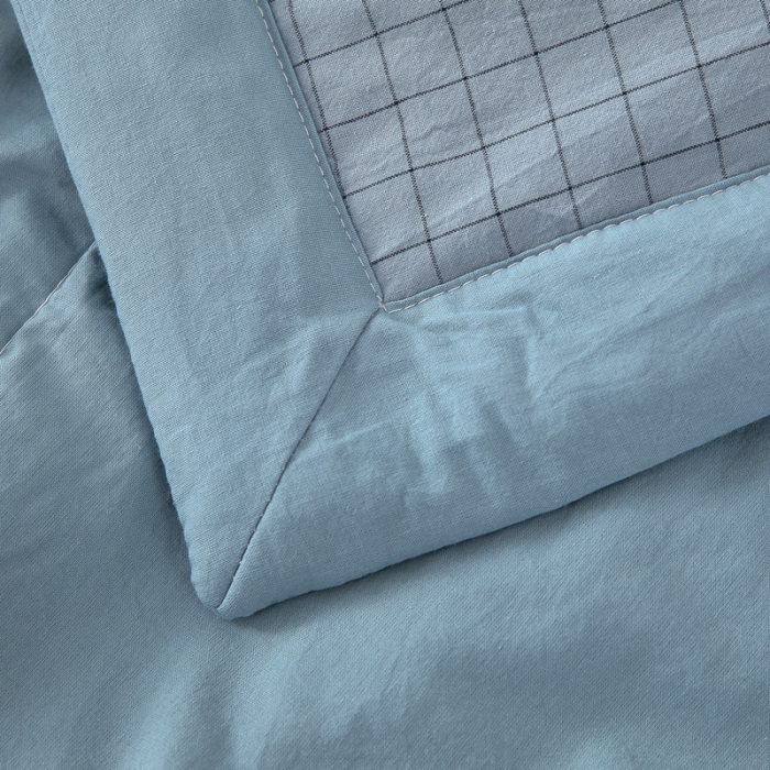 91家纺网 家纺一手货源 找家纺 天瑜 2024新款棉花芯色织水洗棉夏被 雾兰小格