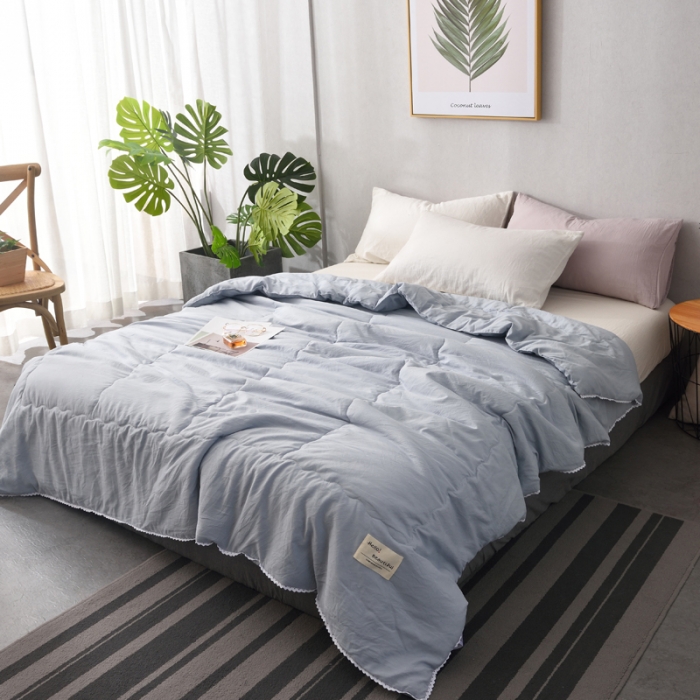 91家纺网 家纺一手货源 找家纺 德芙 2023新款水洗棉斜纹夏被 兰灰Blue grey
