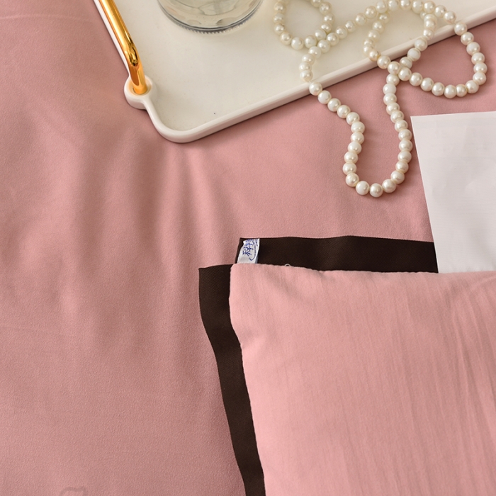 91家纺网 家纺一手货源 找家纺 德芙 2023新款运动风纯色超柔天竺棉被 胭脂粉