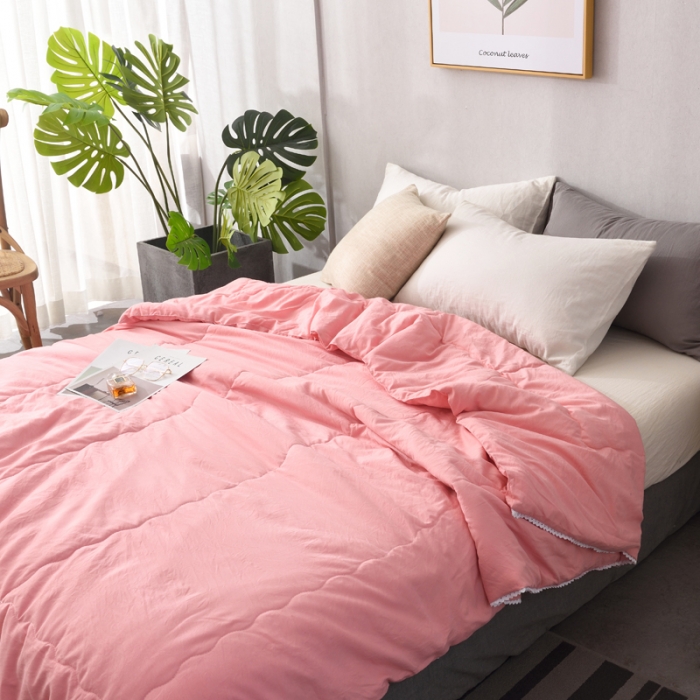 91家纺网 家纺一手货源 找家纺 德芙 2023新款水洗棉斜纹夏被 西瓜红