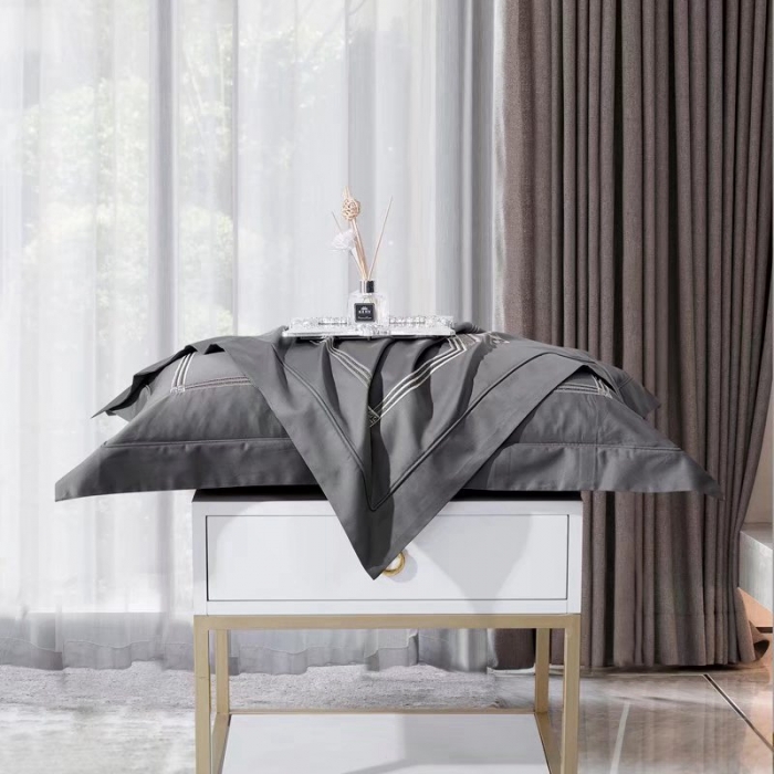 91家纺网 家纺一手货源 找家纺 威克凯丽2022全工艺绣花100支长绒棉四件套兰迪摩尔-灰