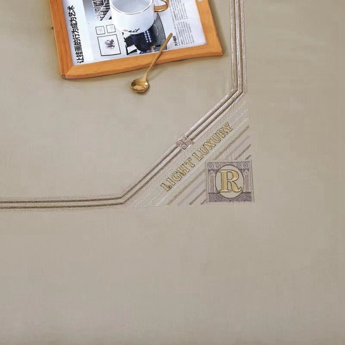 91家纺网 家纺一手货源 找家纺 威克凯丽2022全工艺绣花100支长绒棉四件套兰迪摩尔-米灰