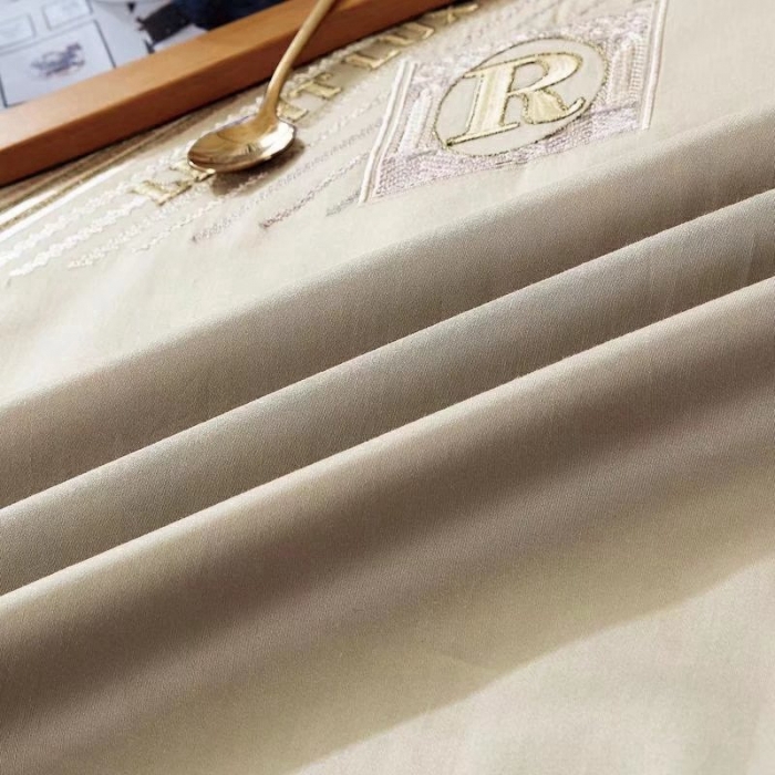 91家纺网 家纺一手货源 找家纺 威克凯丽2022全工艺绣花100支长绒棉四件套兰迪摩尔-米灰