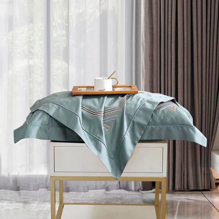 91家纺网 家纺一手货源 找家纺 威克凯丽2022全工艺绣花100支长绒棉四件套兰迪摩尔-浅蓝